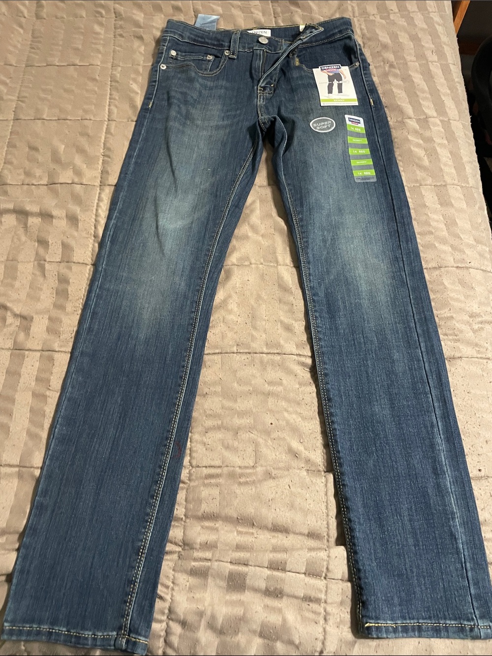 Levi's Men's Slim Straight Jeans - Medium Wash Blue